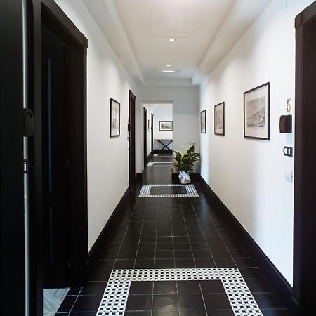 Fida Rooms Napels Buitenkant foto