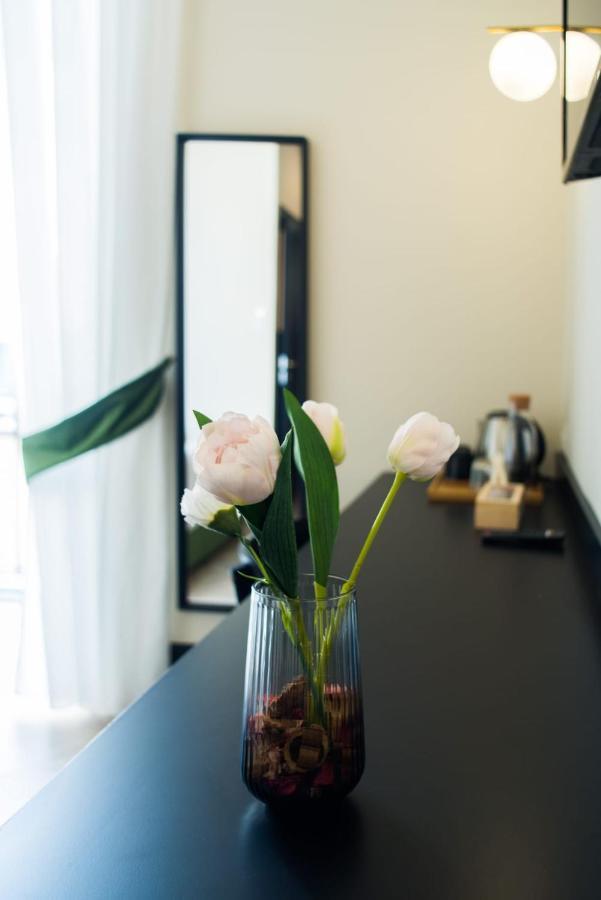 Fida Rooms Napels Buitenkant foto
