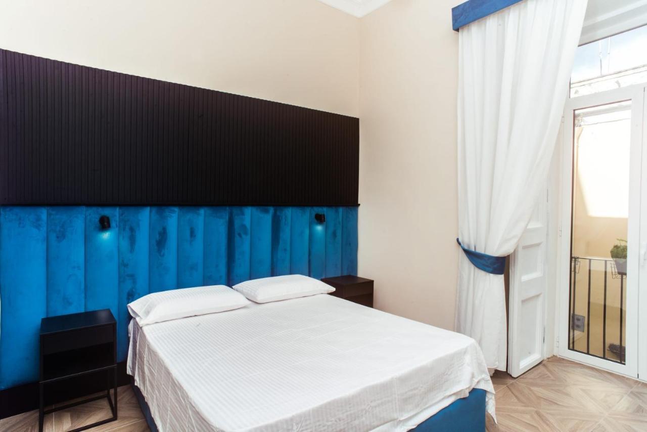 Fida Rooms Napels Buitenkant foto